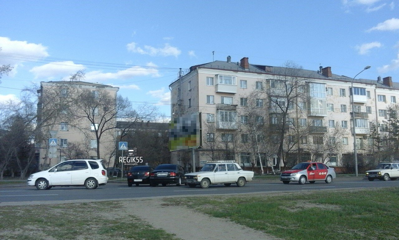 ДТП на Иртышской набережной в Омске (2).jpg