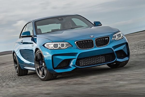 Появились фотографии обновленного купе BMW M2 (3).jpg