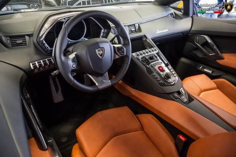 Lamborghini Aventador Miura Homage (4).jpg