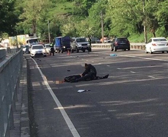 В Туапсе в ДТП мотоциклисту оторвало голову.jpg