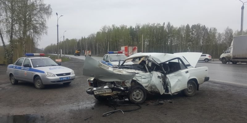 В ДТП под Миассом погибла семейная пара (5).jpg