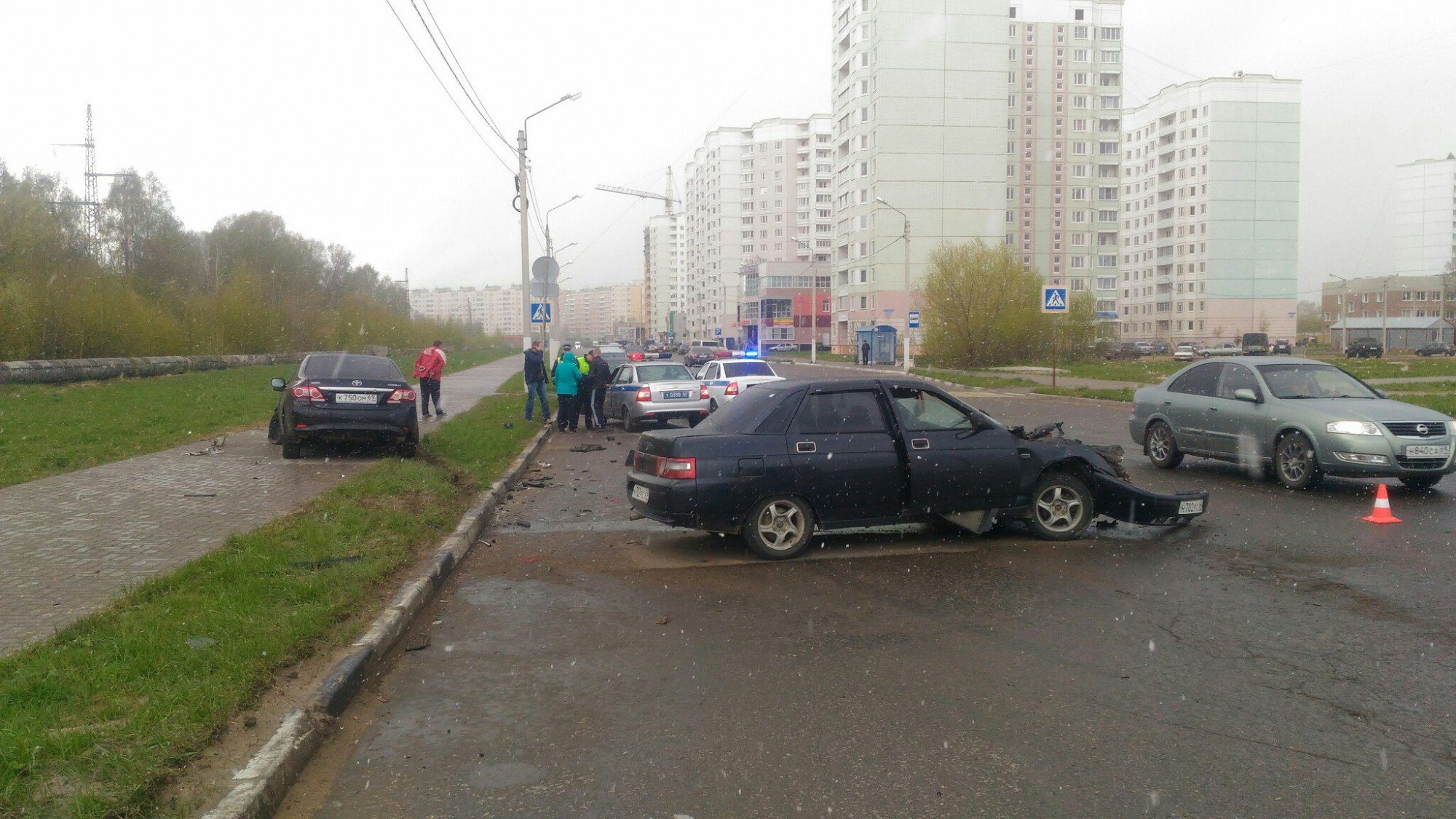 В ДТП в Твери пострадали два человека В ДТП в Твери пострадали два человека (3).jpg