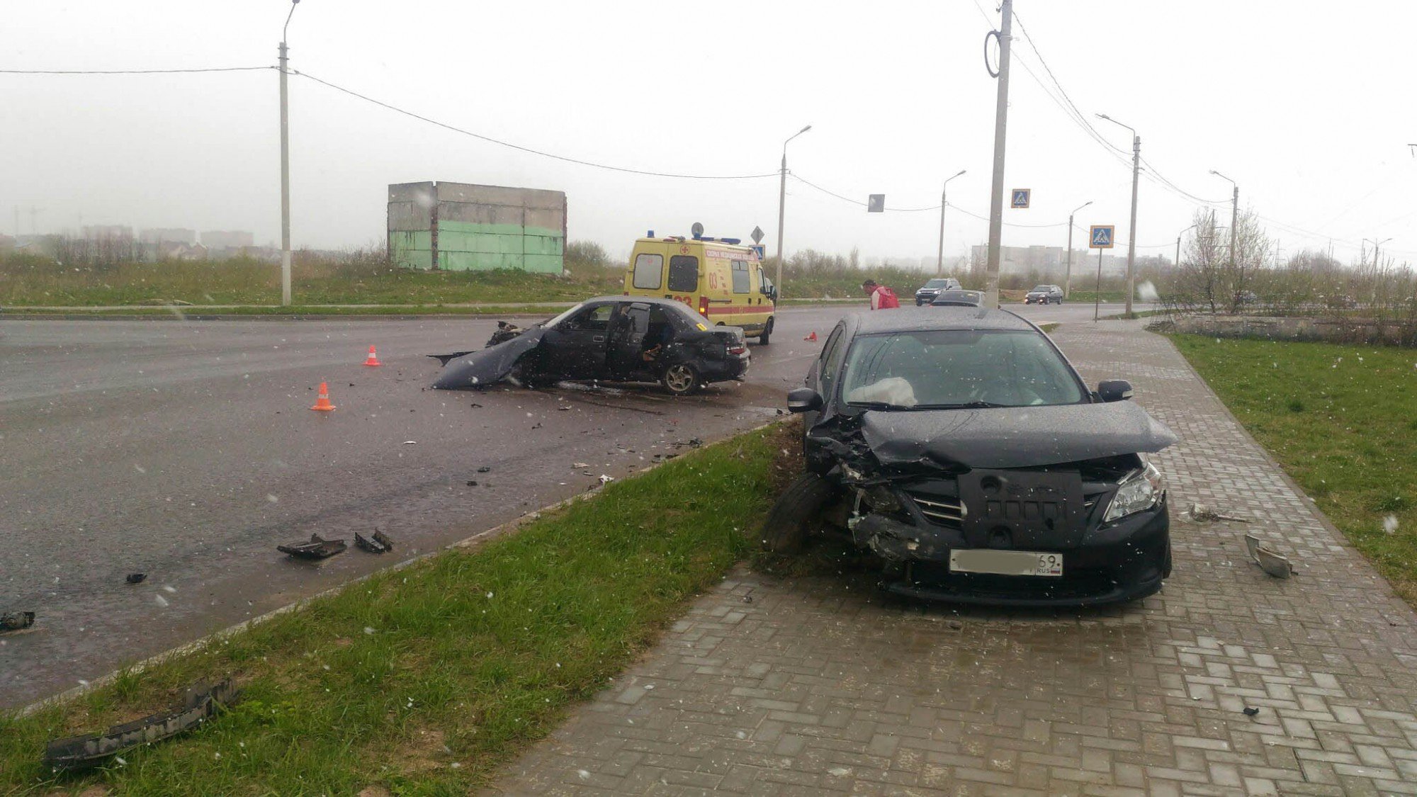 В ДТП в Твери пострадали два человека В ДТП в Твери пострадали два человека (1).jpg