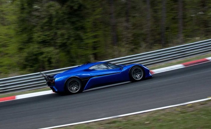 Nio EP9 стал рекордсменом Нюрбургринга (2).jpg