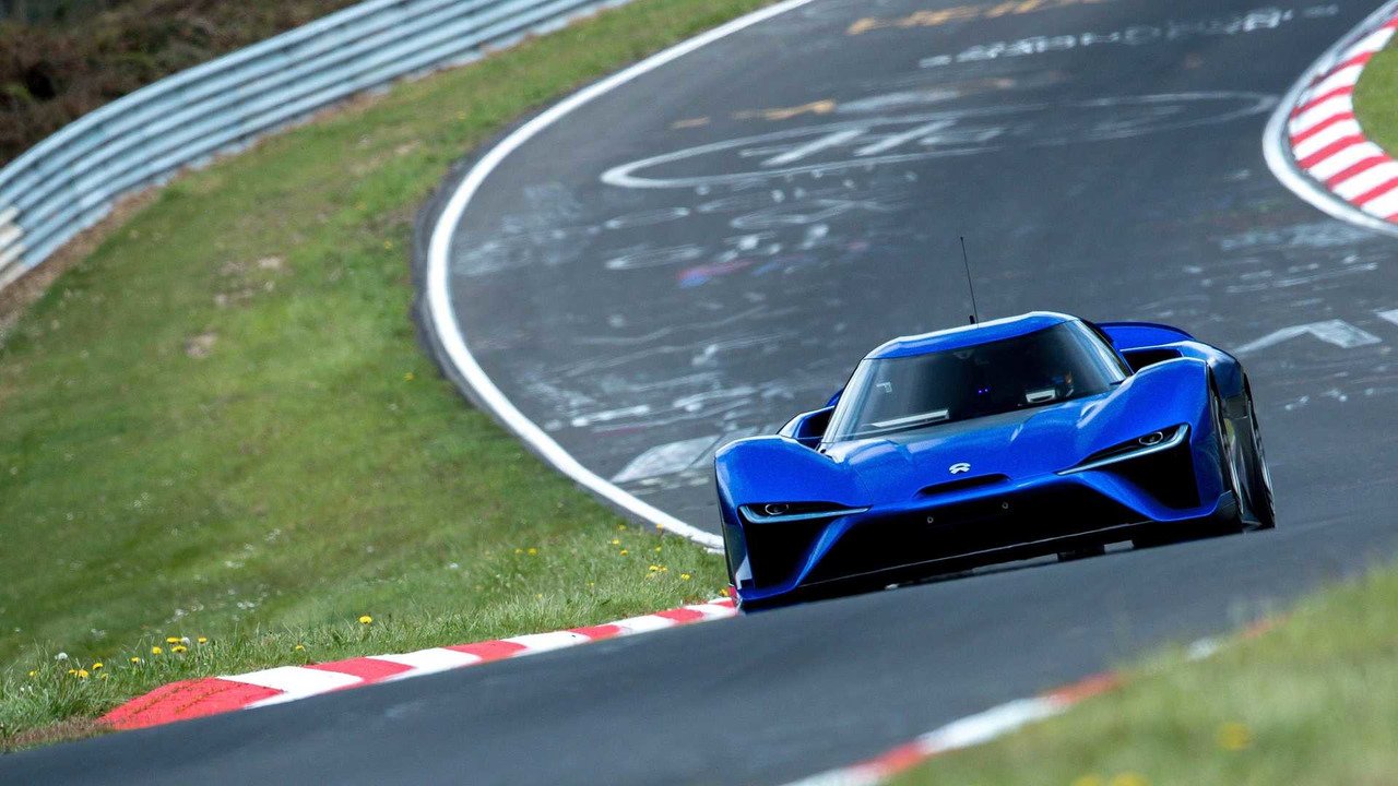 Nio EP9 стал рекордсменом Нюрбургринга (3).jpg