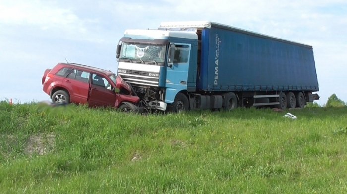 В ДТП с грузовиком на трассе М-5 погибла женщина (3).jpg