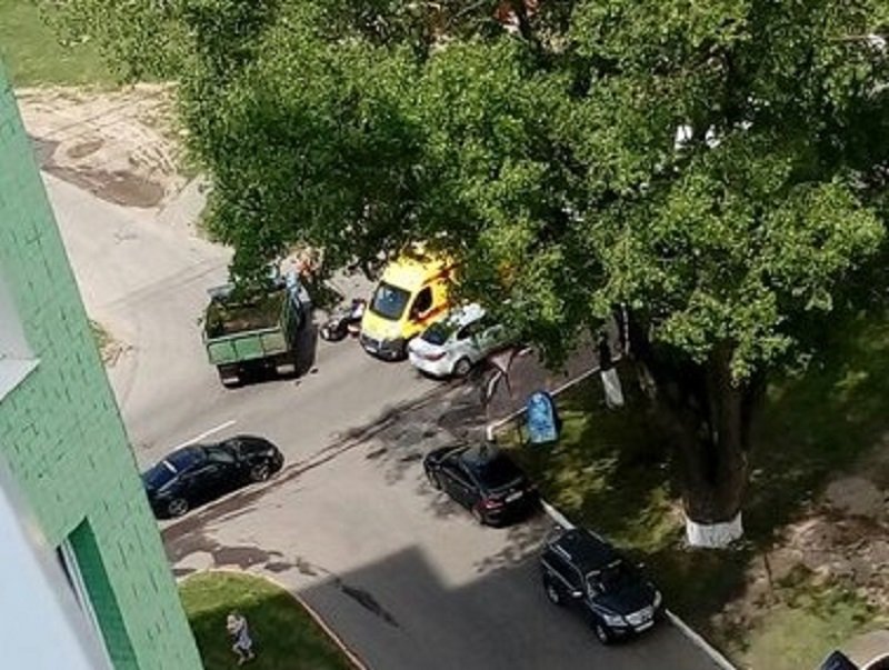 В Брянске разбился мотоциклист В Брянске разбился мотоциклист.jpg
