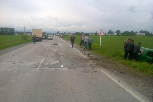 Под Новосибирском в ДТП с грузовиком погиб пассажир «Нивы» (4).jpg