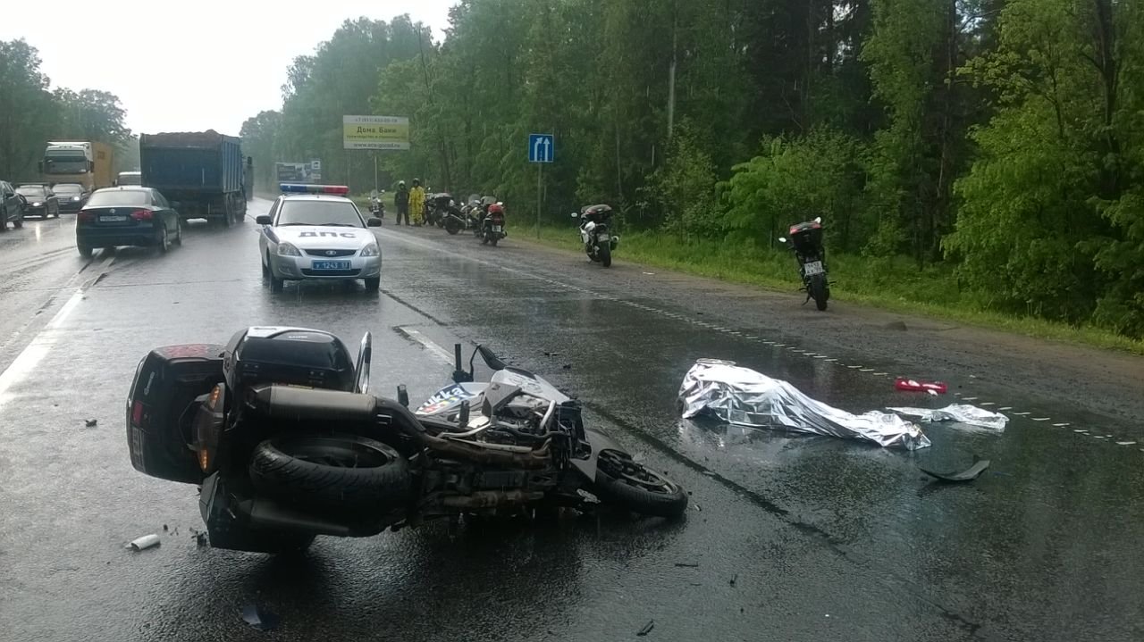 В ДТП под Новгородом погибла мотоциклистка В ДТП под Новгородом погибла мотоциклистка (3).jpg