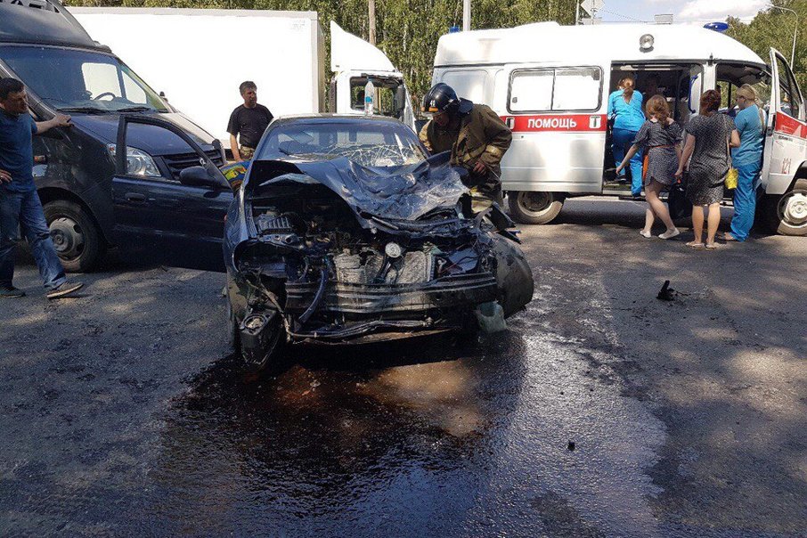 Пять человек пострадали в ДТП в Тюмени Пять человек пострадали в ДТП в Тюмени (1).jpg