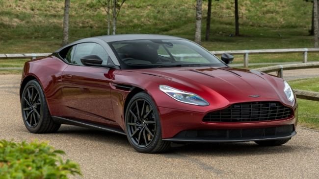 Эксклюзивный Aston Martin DB11 посвятили Королевской регате (1).jpg