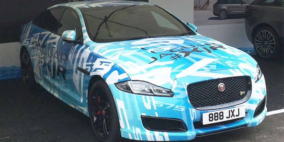 Jaguar подготовил новую 575-сильную версию седана XJ (1).jpg