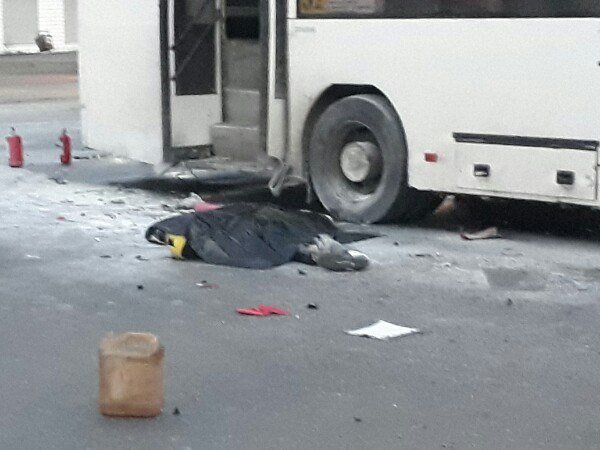 Мотоциклист погиб в ДТП с горящим автобусом в Красноярске (6).jpg