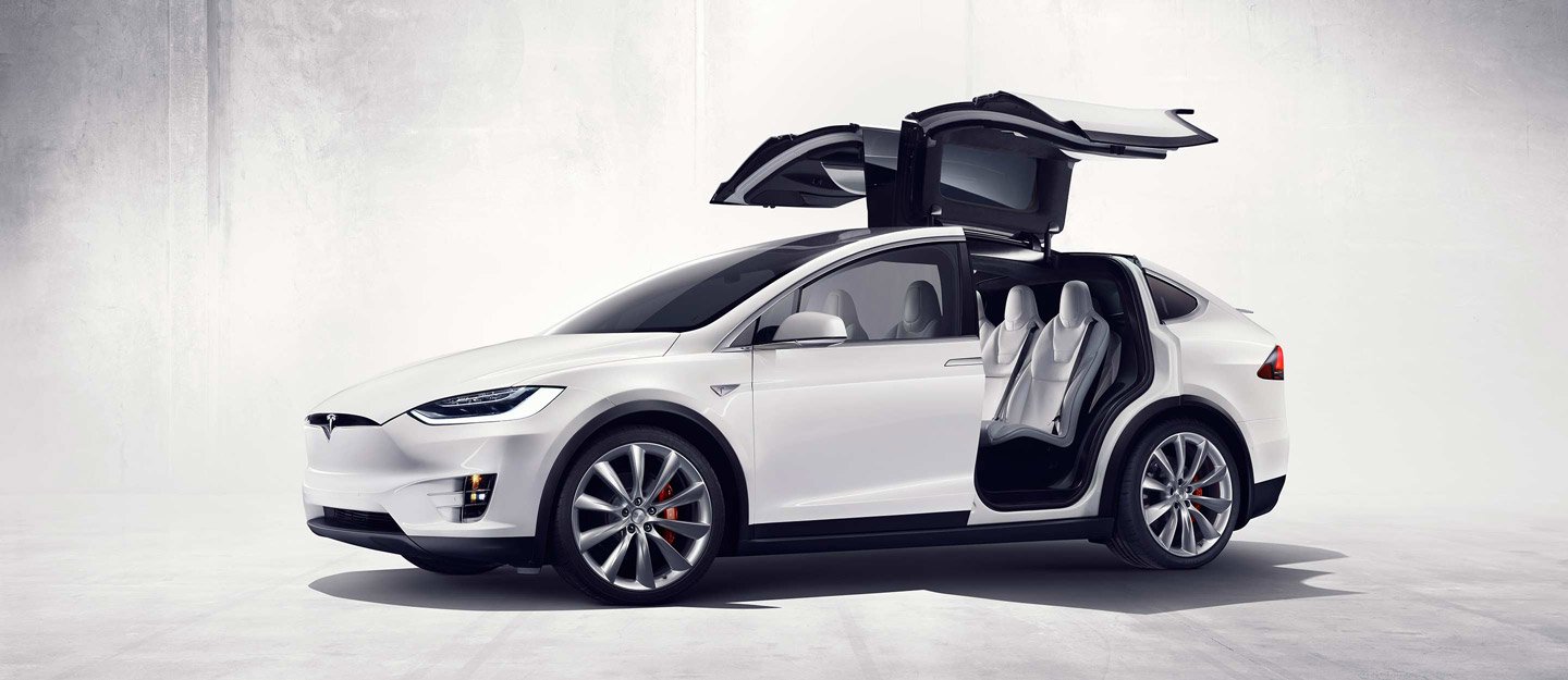 Tesla подготовили складные сидения для семиместной Model X.jpg