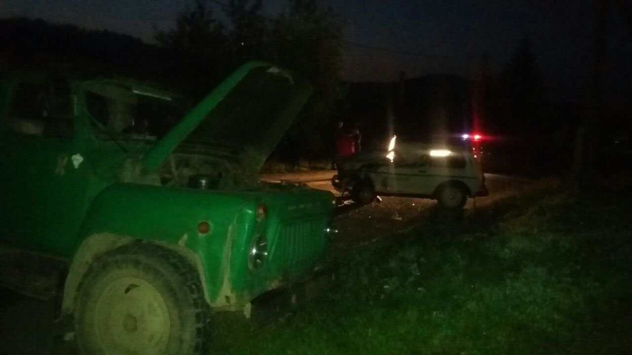 В Башкрии в ДТП с грузовиком погиб водитель «Нивы» В Башкрии в ДТП с грузовиком погиб водитель «Нивы» (6).jpg