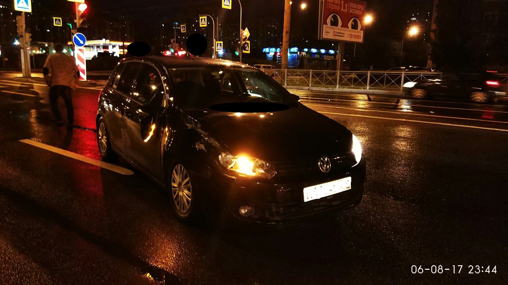 Молодой парень на иномарке насмерть сбил женщину в Петербурге (1).jpg
