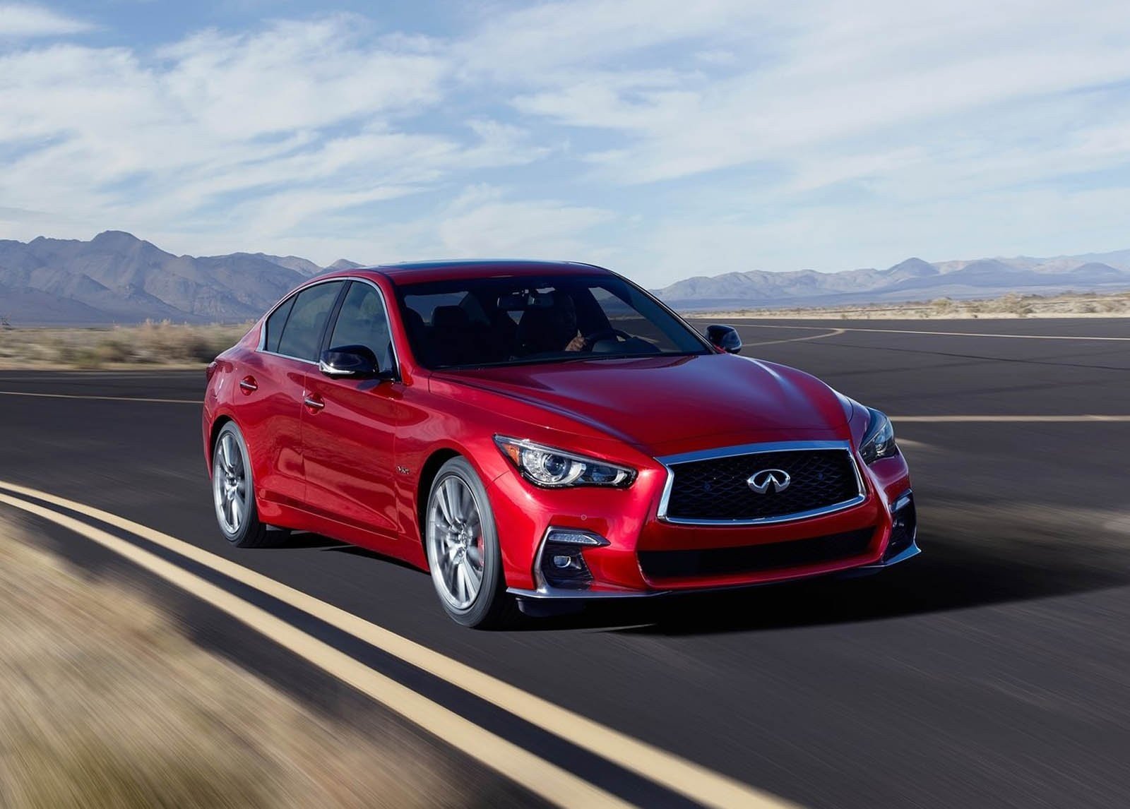 Infiniti отзывает более 14 000 автомобилей в США.jpg