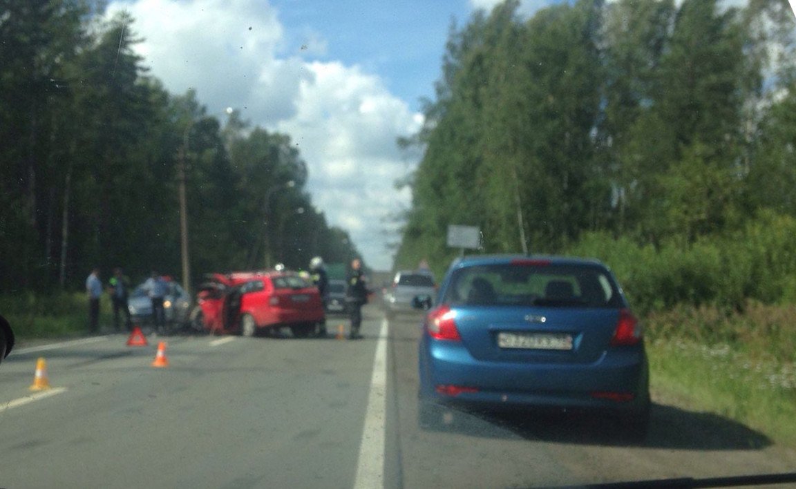 В лобовом ДТП под Зеленогорском погибли два человека (4).JPG