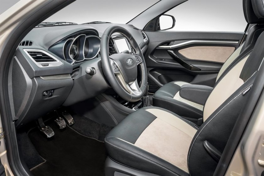 Сегодня начались продажи новой «эксклюзивной» LADA Vesta LADA Vesta Exclusive салон