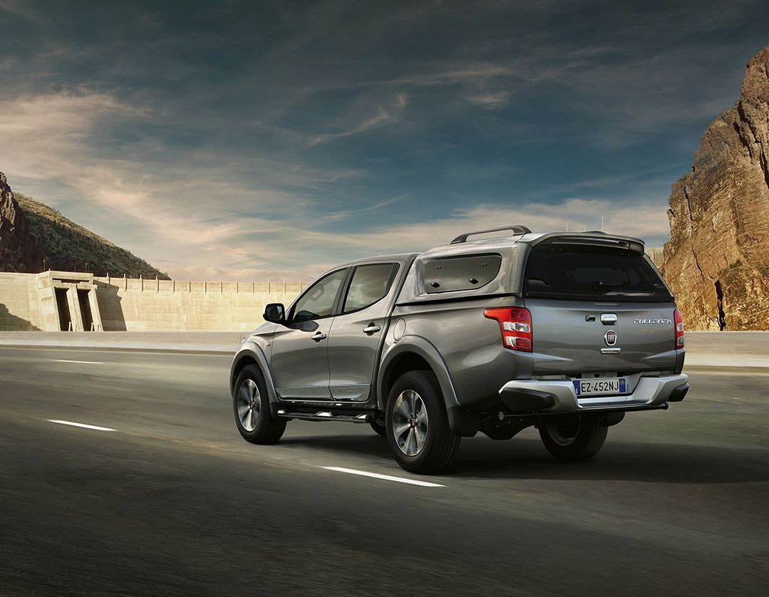 160616_Mopar_FullBack_slider.jpg