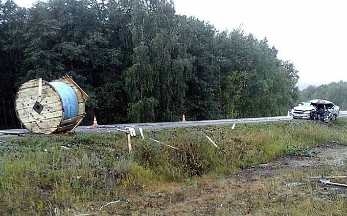 В Башкирии выпавший из фуры груз убил водителя «Лады Гранты» (1).jpg