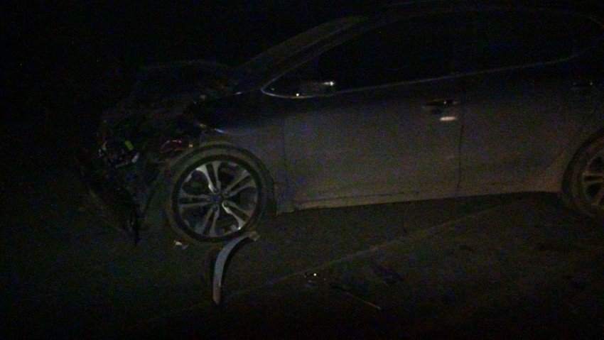 В Екатеринбурге грузовик сбил насмерть водителя, попавшего ранее в другое ДТП (1).jpg