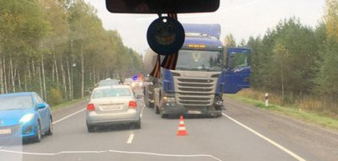 Трое детей пострадали в смертельном ДТП в Волховском районе Ленобласти