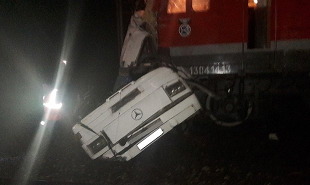 19 человек погибли в ДТП с поездом под Владимиром.jpg