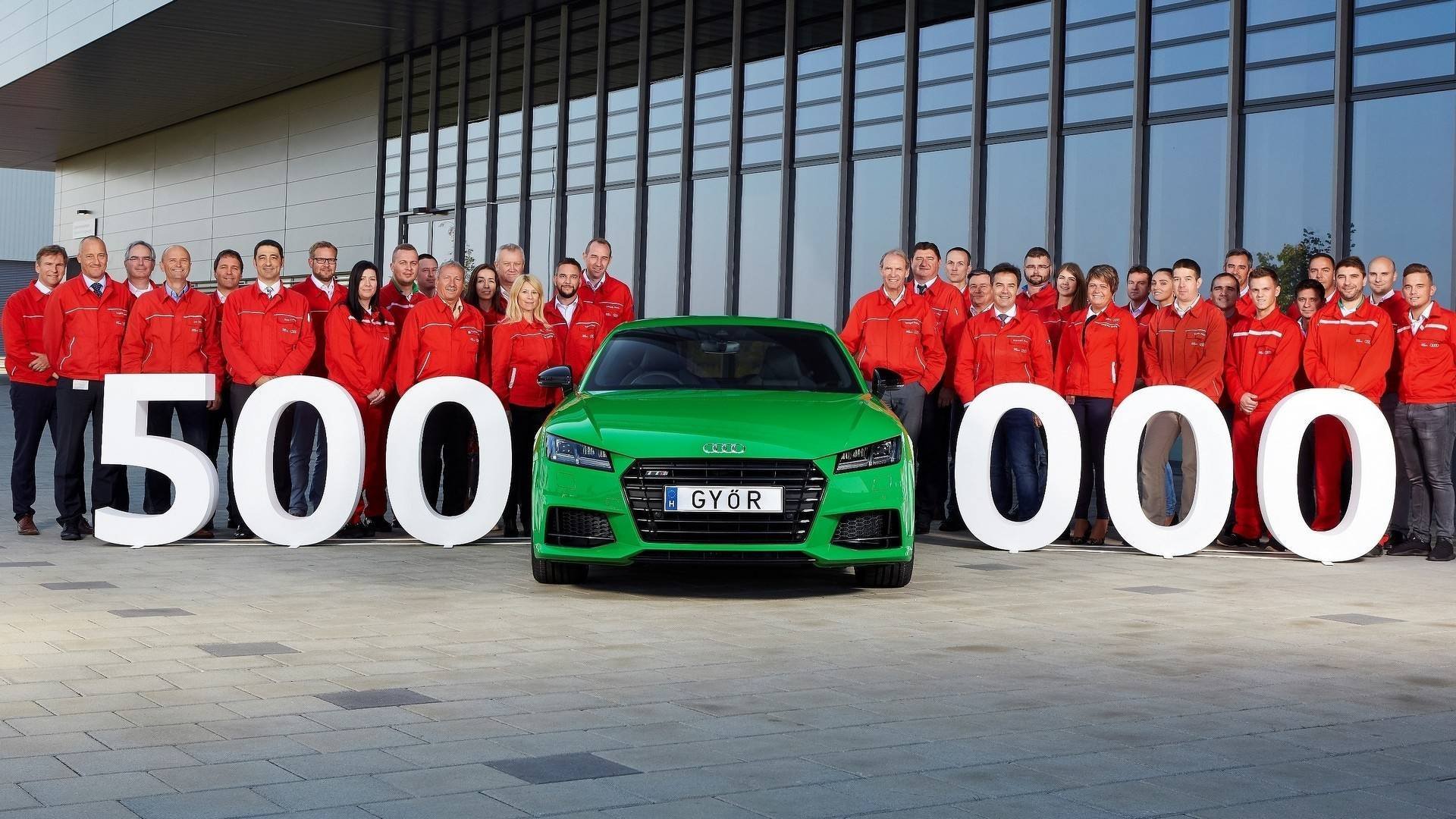 Венгерский завод Audi выпустил 500-тысячный автомобиль.jpg