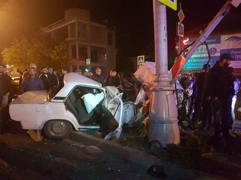 В Пятигорске по вине лихача на BMW погиб мужчина (1).jpeg