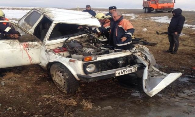 В ДТП в Туве погибли трое взрослых и ребенок (3)