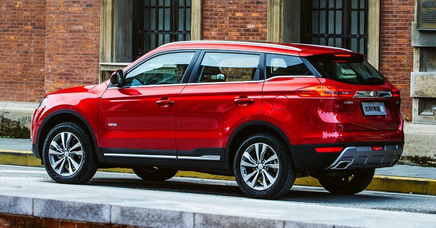 Geely представили обновленный флагманский кроссовер Boyue (1)