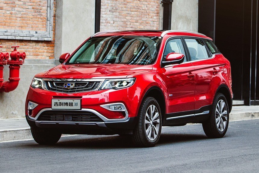 Geely представили обновленный флагманский кроссовер Boyue (1)
