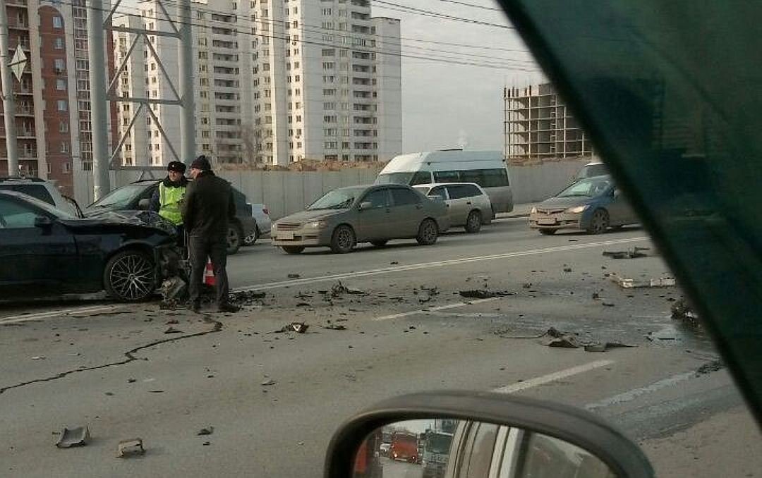 Мотоциклисту оторвало ногу в результате ДТП в Новосибирске (1)