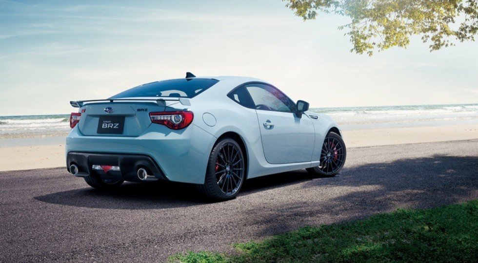 В Токио была представлена новая версию Subaru BRZ STI Sport (2)