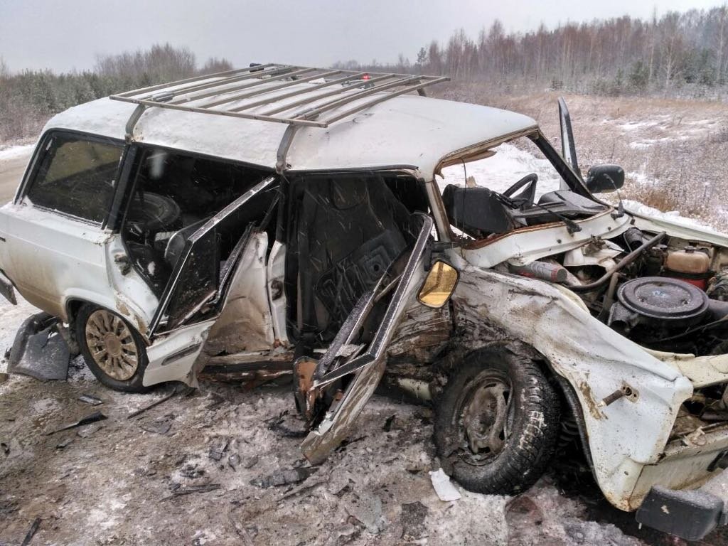 Три человека пострадали в ДТП на Арамильском тракте (1)