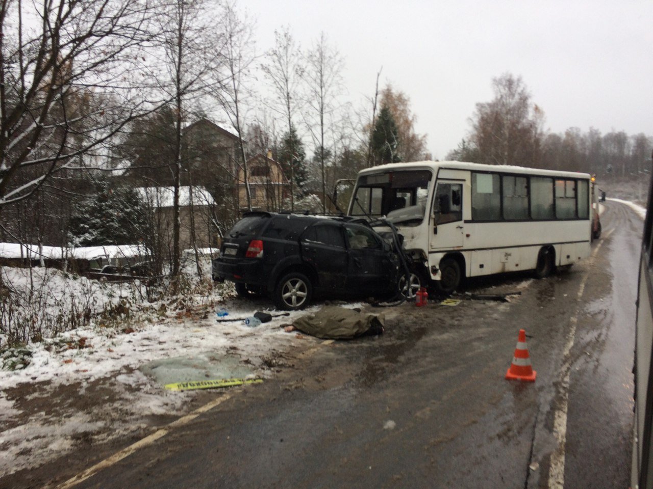 В ДТП с маршруткой во Всеволожском районе Ленобласти погиб человек (2)