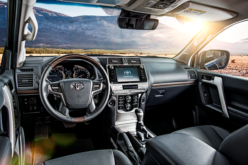 Land Cruiser Prado панель