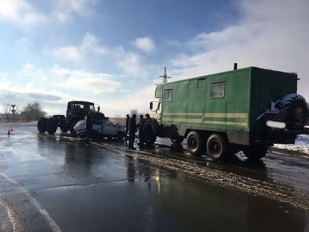 Водитель «Оки» погиб в ДТП на выезде из Оренбурга (2)