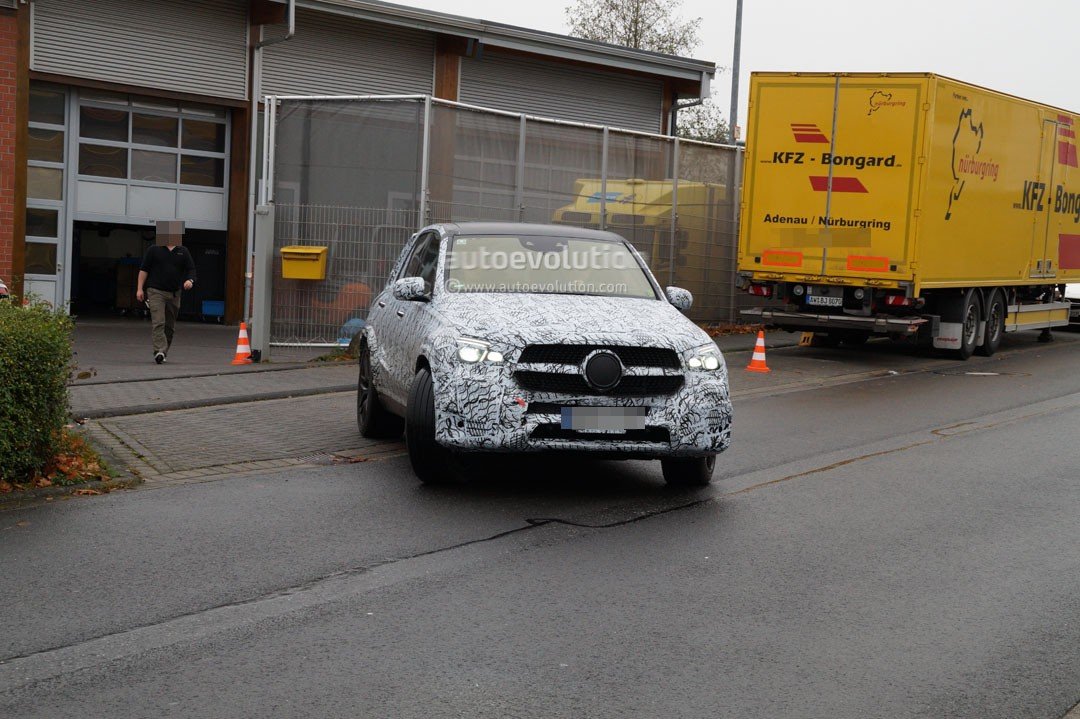 Обновленный Mercedes-AMG GLE 63 замечен на тестах (3)