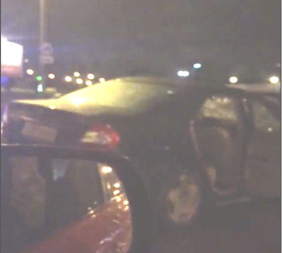 В Петербурге Toyota Camry влетела в грузовик – погиб водитель (1)