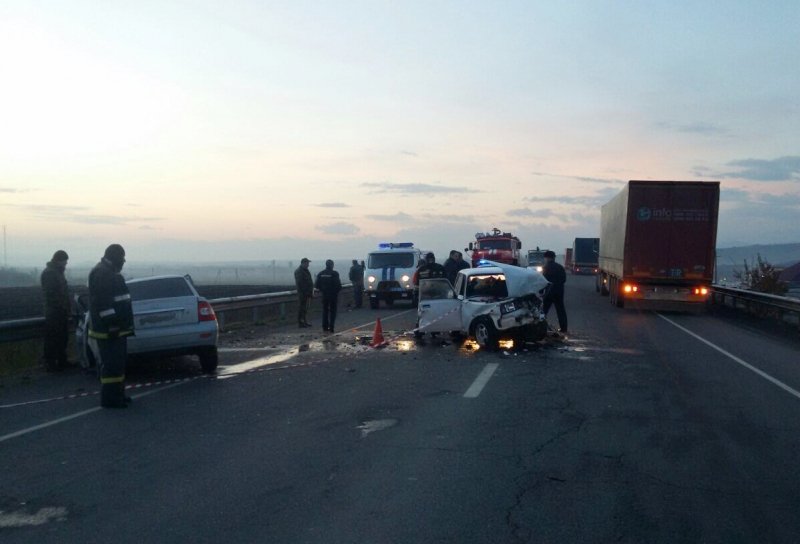В КБР из-за уснувшего водителя в ДТП погибли три человека (2)