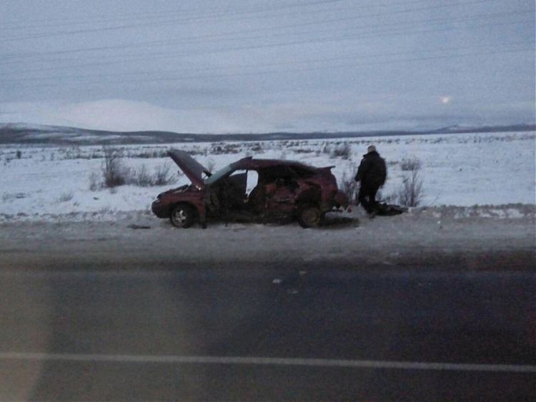 В ДТП под Мончегорском на трассе «Кола» погиб водитель ВАЗа В ДТП под Мончегорском на трассе «Кола» погиб водитель ВАЗа (1)
