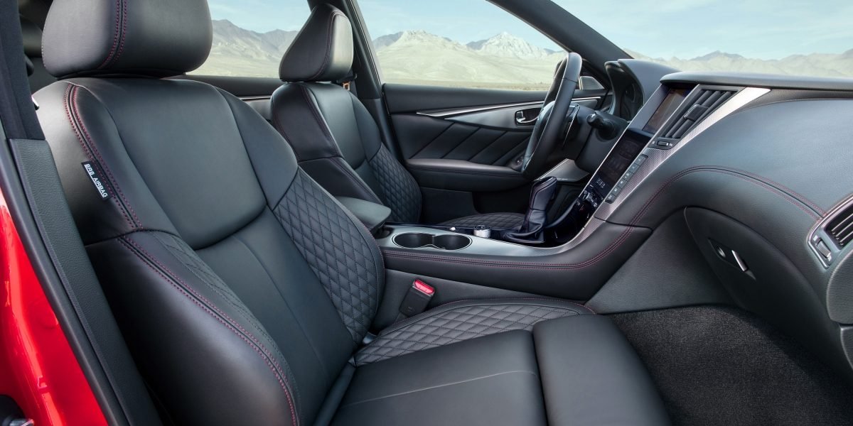 Infiniti Q50 салон