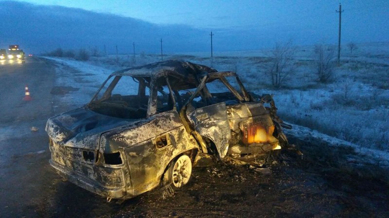 Три человека погибли в сгоревшем автомобиле на трассе Оренбург – Орск Три человека погибли в сгоревшем автомобиле на трассе Оренбург – Орск (2)