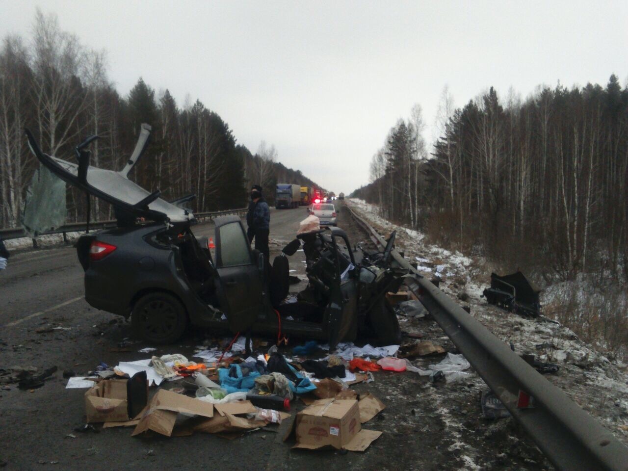 Два человека погибли в массовом ДТП под Екатеринбургом (3)