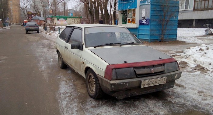 В Тольятти сфотографировали праворульный ВАЗ-2108 праворульный ВАЗ-2108
