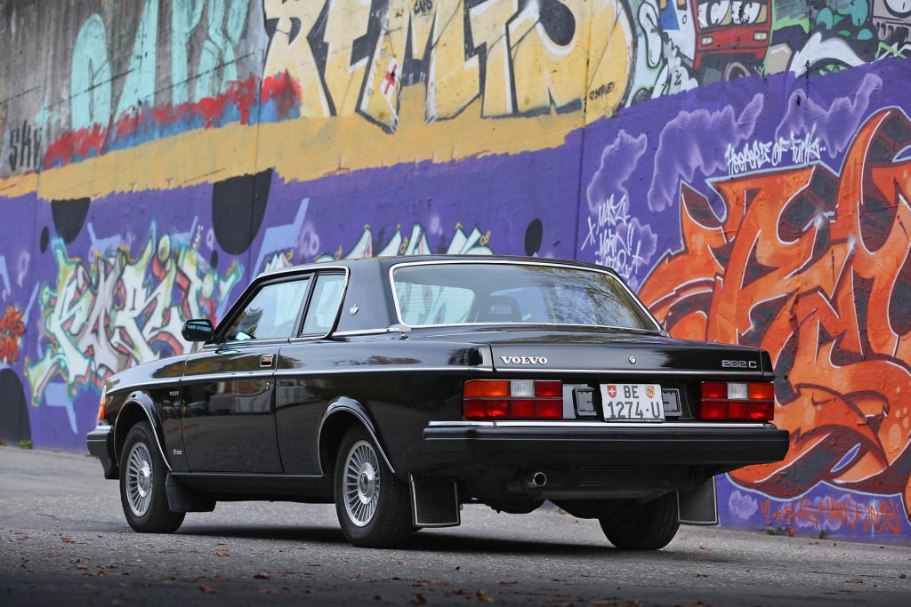 Volvo 262C Дэвида Боуи продано по рекордной цене 2
