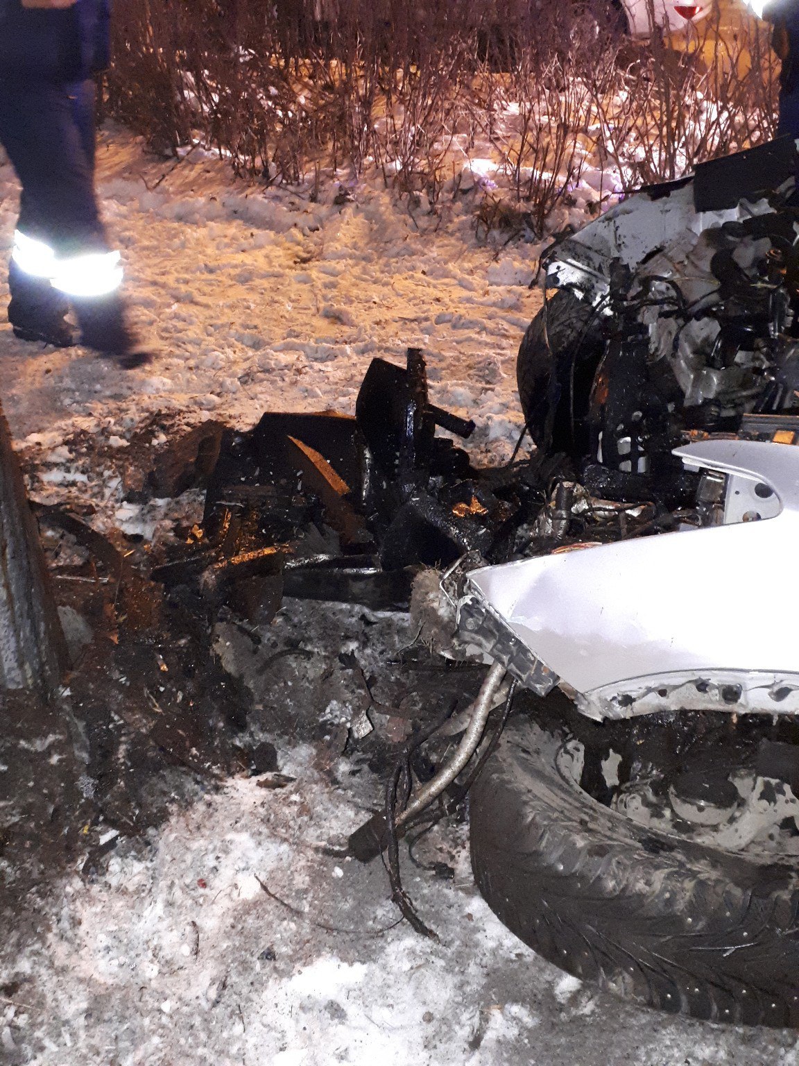 Погоня в Петербурге переросла в гибель трех человек в ДТП (2)