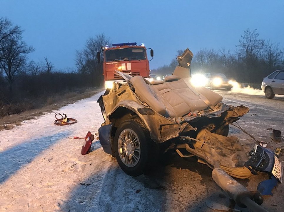 В ДТП с автобусом в Крыму погибли три человека В ДТП с автобусом в Крыму погибли три человека